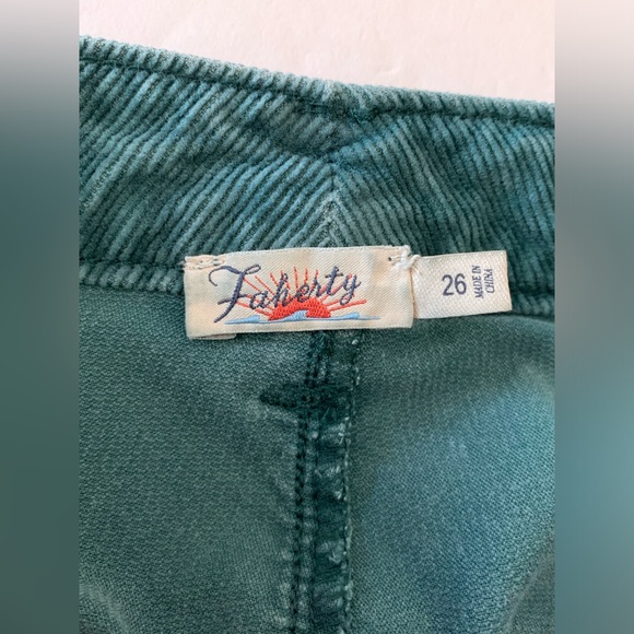 Faherty Patch Pocket Flare Leg Stretch Corduroy Pants Green Raw Hem Size 26 - Picture 4 of 11